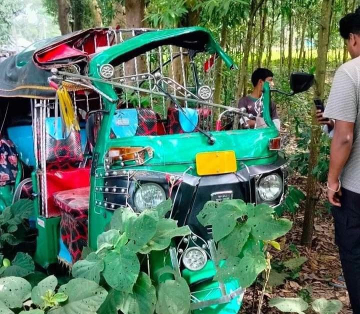 মৌলভীবাজার কমলগঞ্জ সড়ক দুর্ঘটনায় কলেজ ছাত্রসহ নিহত – ২ আহত-...